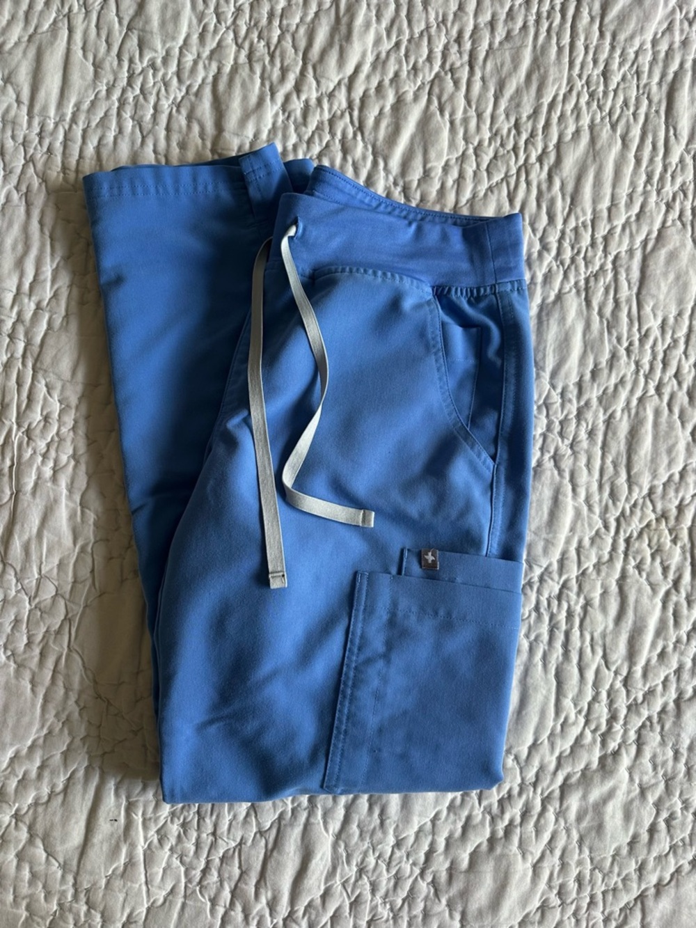 FIGS Women’s Yola Scrub Bottoms
